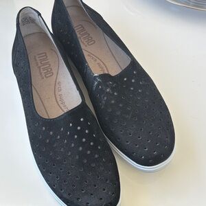 Munro Black Perforated Slip-On Flats